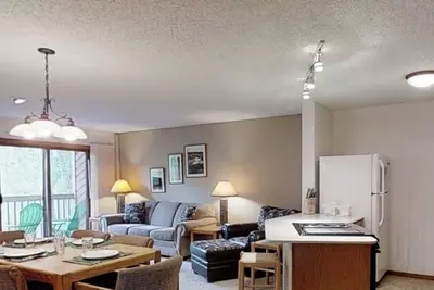 Image de Week # 7 February 13th to 20th 2025\n2-bedroom condo, Winter Park, Peak Ski Season