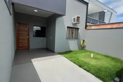 Image de House with garage for pickup truck, 2 bedrooms, spacious, fully equipped for 6 people - House 5