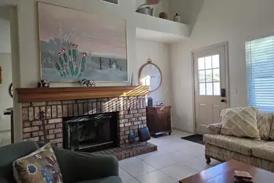 Image de A Very Arizona Getaway - 3 King Size Beds, Games, Movie Nights, Bbq, & More!
