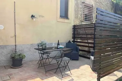 Image de Cottage immerso nel vigneto