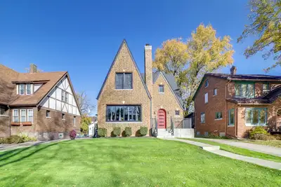 Image de Near Casinos & Lake Michigan Beaches: Hammond Apt