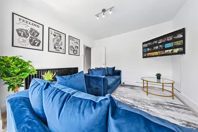 Image de Luxe Playhouse + Christmas Discount for Long Stay