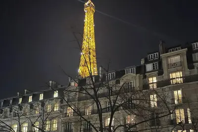 Image de ElFFEL Tower View - Front Row view + Terrace