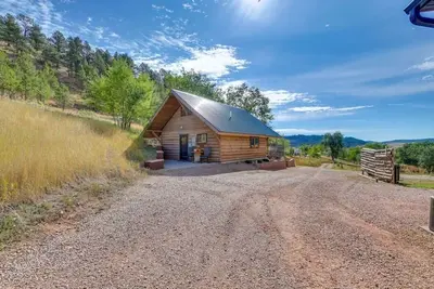 Image de Black Hills Tiny Resort - Cabin
