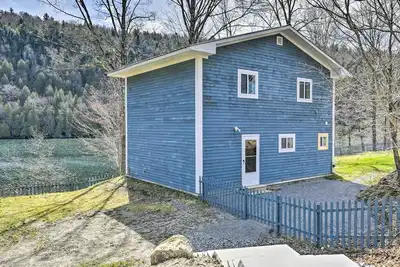 Image de Lakefront Retreat w/ Large Yard & Boat Dock