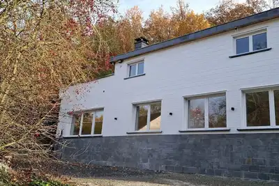 Image de Chez Ellen, gîte spacieux de 9pers. avec jacuzzi