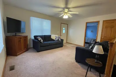 Image de Madison House:A Cozy Home Perfect for Traveling Professionals & Extended Stays