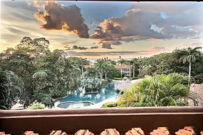 Image de Newly Renovated Ocean View Condo