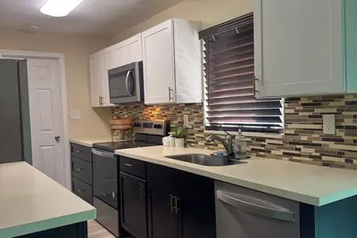 Image de 4-bedroom house in beautiful Dowtown Stuart with home gym