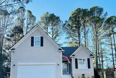 Image de Charming 3-bedroom 3-full bath pet and family friendly house in Apex