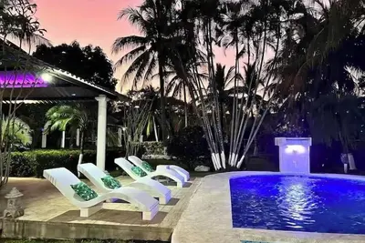 Image de Pool • Game Room • Fire Pit • Resort Access