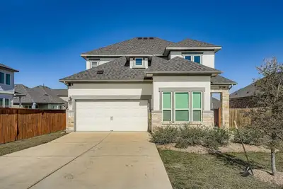 Image de Tch - Spacious 4bd/3ba home with Workspace