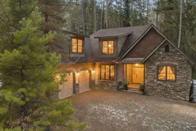 Image de Alpine Ascent: Heated Floors Garage Snowmobiling Atv Trails Grand Tetons Jackson Nearby Rivers