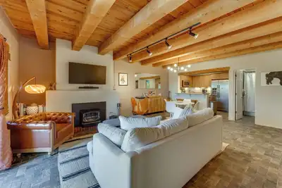 Image de Ski, Hike & Fish! Beautiful Retreat Near Taos