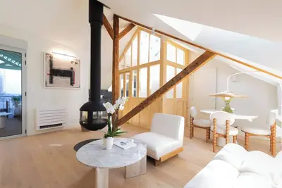 Image de Duplex d'architecte 2 chambres Terrasse Cheminée