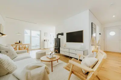 Image de Kyst - infrared cabin, fireplace, terrace, modern kitchen, close to the beach