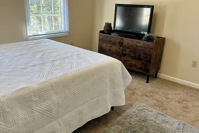 Image de Spacious 4-bedroom house in tranquil Memphis with a pool and game room