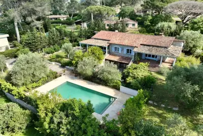 Image de Cannes, 5bdr villa with pool. Mougins & beaches