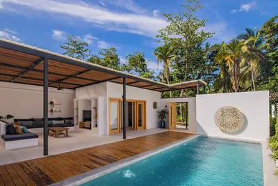 Image de 4br villa in Playa Bonita - Daily cleaning - Power included