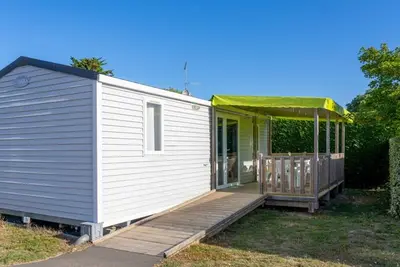 Image de Mobil-home Adapté Pmr avec Terrasse à Notre-Dame-de-Monts