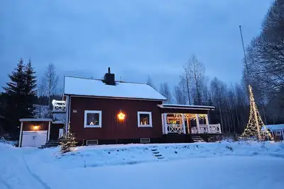 Image de Quiet and luxurious vacation home for 8 p in wooded and quiet Värmland (dog welcome)