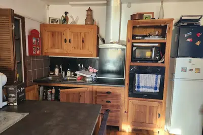 Image de T2 Bord Mediterranee. Maison independante  1er etage Acces separé Terrain 700m²