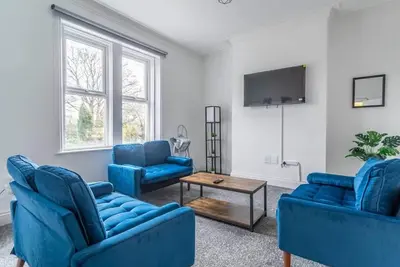 Image de 5 Bed Stay For Contractors And Groups/Families.