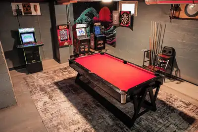 Image de Finger Lakes LakeView Getaway! Pet Friendly w/ Hot Tub & Expansive Game Room