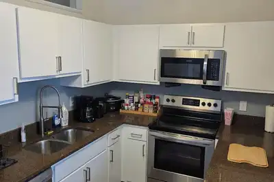 Indy Skywalk Access 2Bed/2Bath