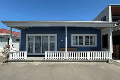 Image de Charming seaside cottage in Napier's best beach location