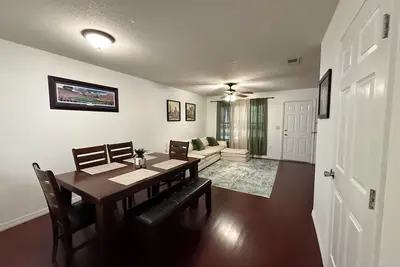 Image de Gainesville Getaway-2/2. 5 Townhouse Near Uf