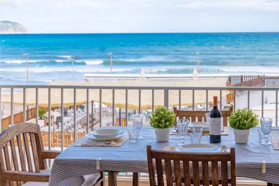 Image de Tugores SIMÓ 2º A - Charming apartment on the beachfront in Can Picafort – Free Wi-Fi