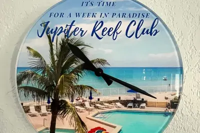 Image de Resort On The Beach in Jupiter with Ac\nFull kitchen Wd King bed Queen sofa