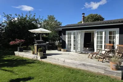 Image de \"Yvette\" - 350m from the sea by Interhome