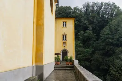 Image de Holiday house \"Palazzo Branca\" with a view of the lake.