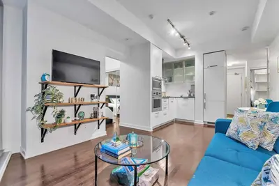 Image de RivetStays | The York Standard Suite – 1 Bedroom Condo