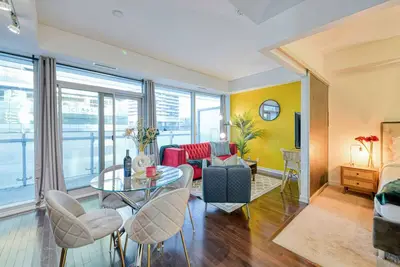 Image de RivetStays | The York Family Suite – 1 Bedroom Condo in Downtown Toronto