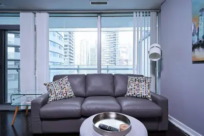Image de RivetStays | The York Classic Suite – 1 Bedroom Condo