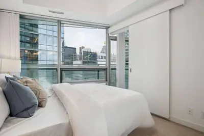 Image de RivetStays | The York Classic 2 Suite – 1 Bedroom Condo