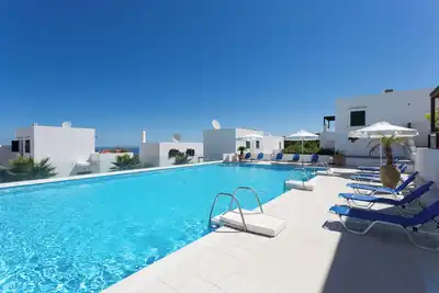 Image de Anatoli 16, cozy house with Sea View & common pool