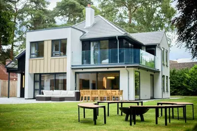 Image de Luxury Home with Hot Tub + Games Room + Fire Pit