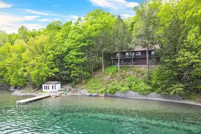 Image de Private Waterfront-Sleeps 12