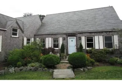 Image de 4-Bedroom House, Mid-Island Nantucket