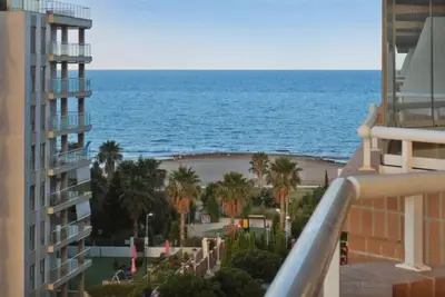 Image de Maison de Vacances 'Escapade Idéale à Oropesa' avec Vue sur la Mer, Wi-Fi et Climatisation