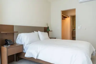 Image de Arcadia - Fully Furnished 2 Bedroom Apartment - 2705