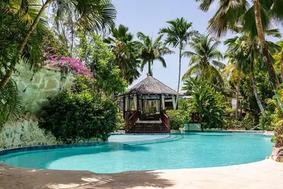 Image de Claridges 1 Summary: