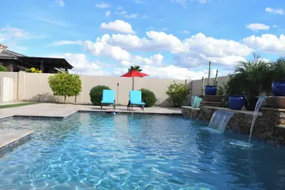 Image de Free Heated Pool in Goodyear, Amazing outdoor and Indoor space. . Sleep 8 here.