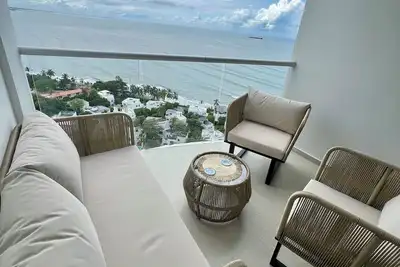 Image de Lujoso Apartamento Nuevo Frente al Mar.