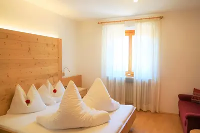 Image de Appartement 'Tratter 5°' avec vue sur la montagne, terrasse privée et Wi-Fi