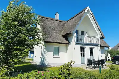 Image de Quaint 4-bedroom villa in Glowe perfect for relaxing getaways